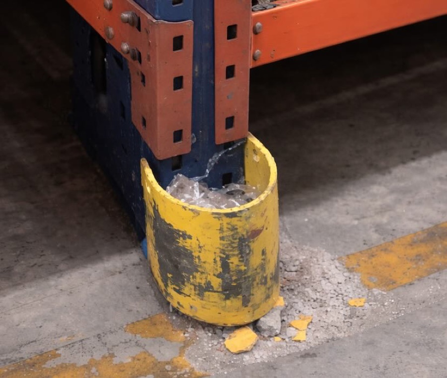 Guarda metálica desgastada — Cero mantenimiento